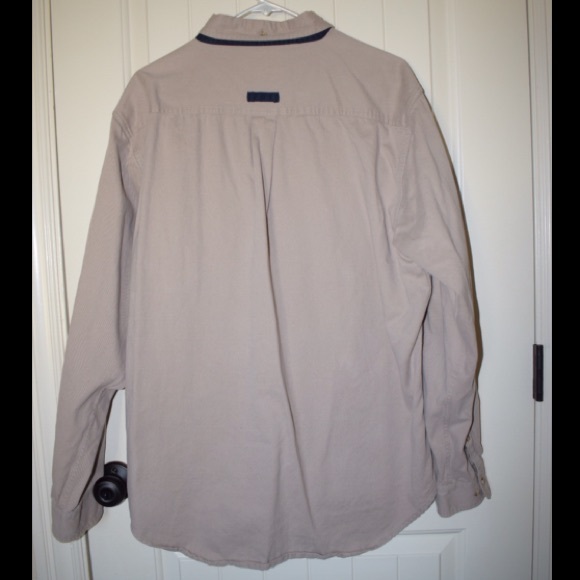 Vintage Arkansas Razorback Button-up - Picture 4 of 4